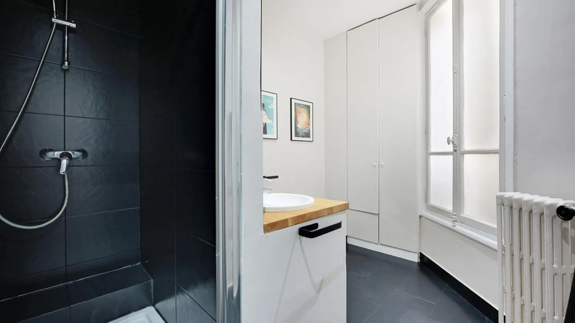 Apartment Spacieux 2P A Paris, Rue Jouffroy D'Abbans Proche Arc De Triomphe
